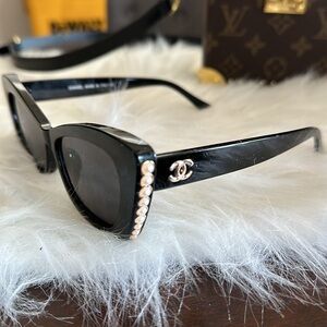 Super cute cat eye sunglasses